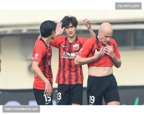 赫塔菲虽败犹荣全场15次射门 进攻组织显成效