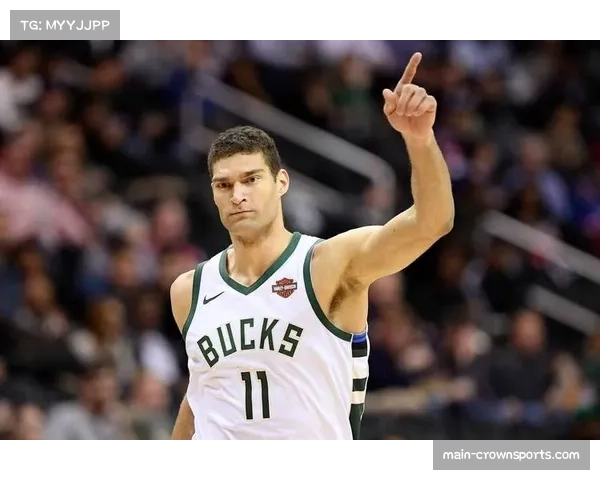 雄鹿队大洛佩斯护框价值下降 球队防守体系面临重塑压力 雄鹿队大洛佩斯护框价值下降 球队防守体系面临重塑压力